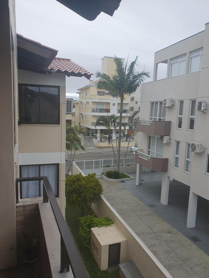 Appartamento Apartamento 50Mts Praia Dos Ingleses Florianópolis Esterno foto